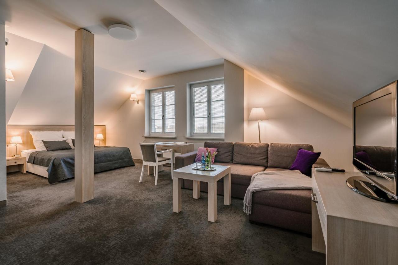 Hotel&Spa Dwor Droblin Lesna Podlaska ภายนอก รูปภาพ